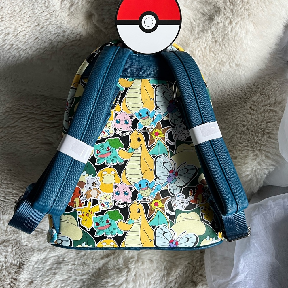 Pokémon Loungefly mini backpack - Picture 4 of 4